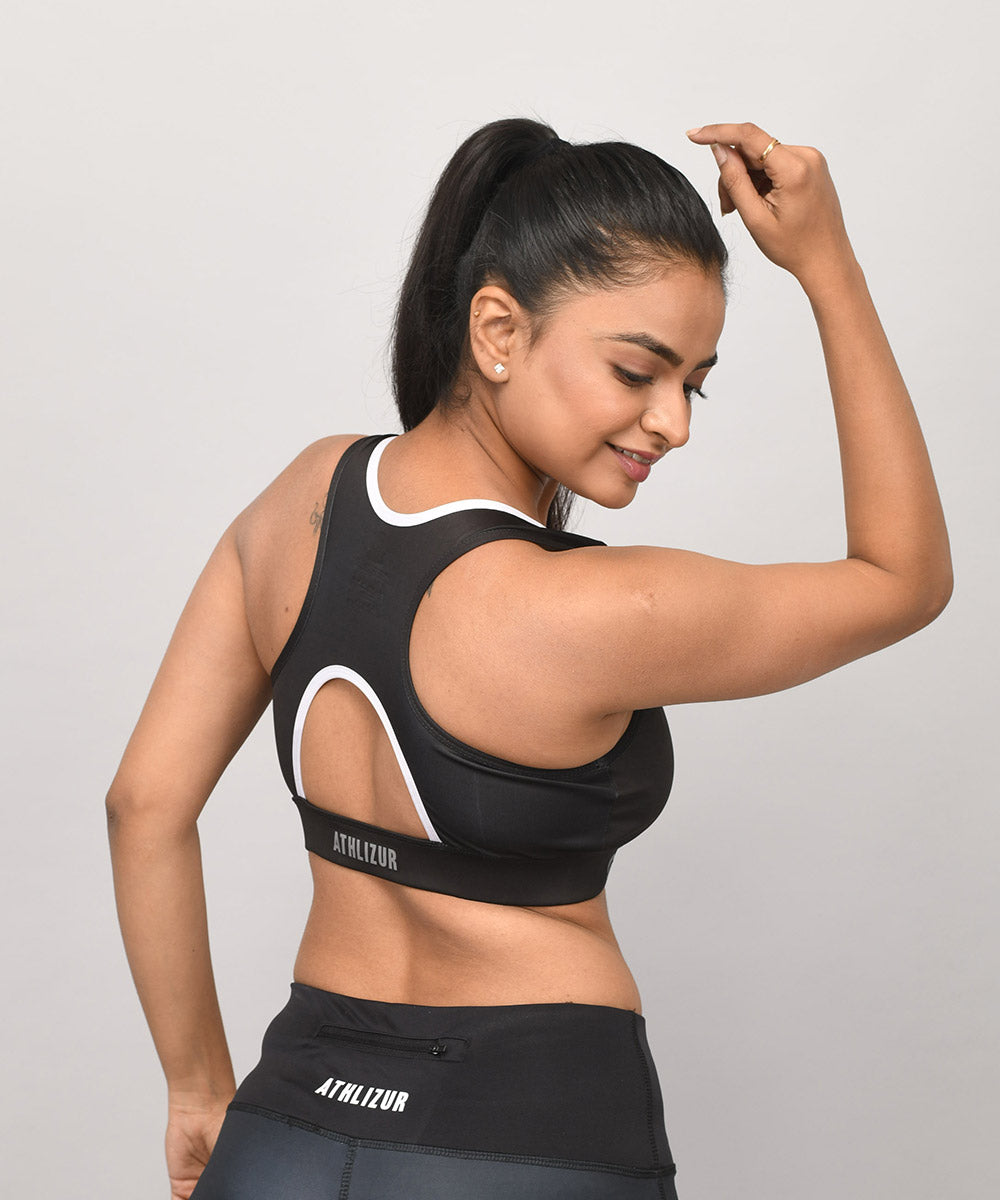 Buy Sports Bras for workouts. Medium Impact Sports Bra for workouts for women online in India