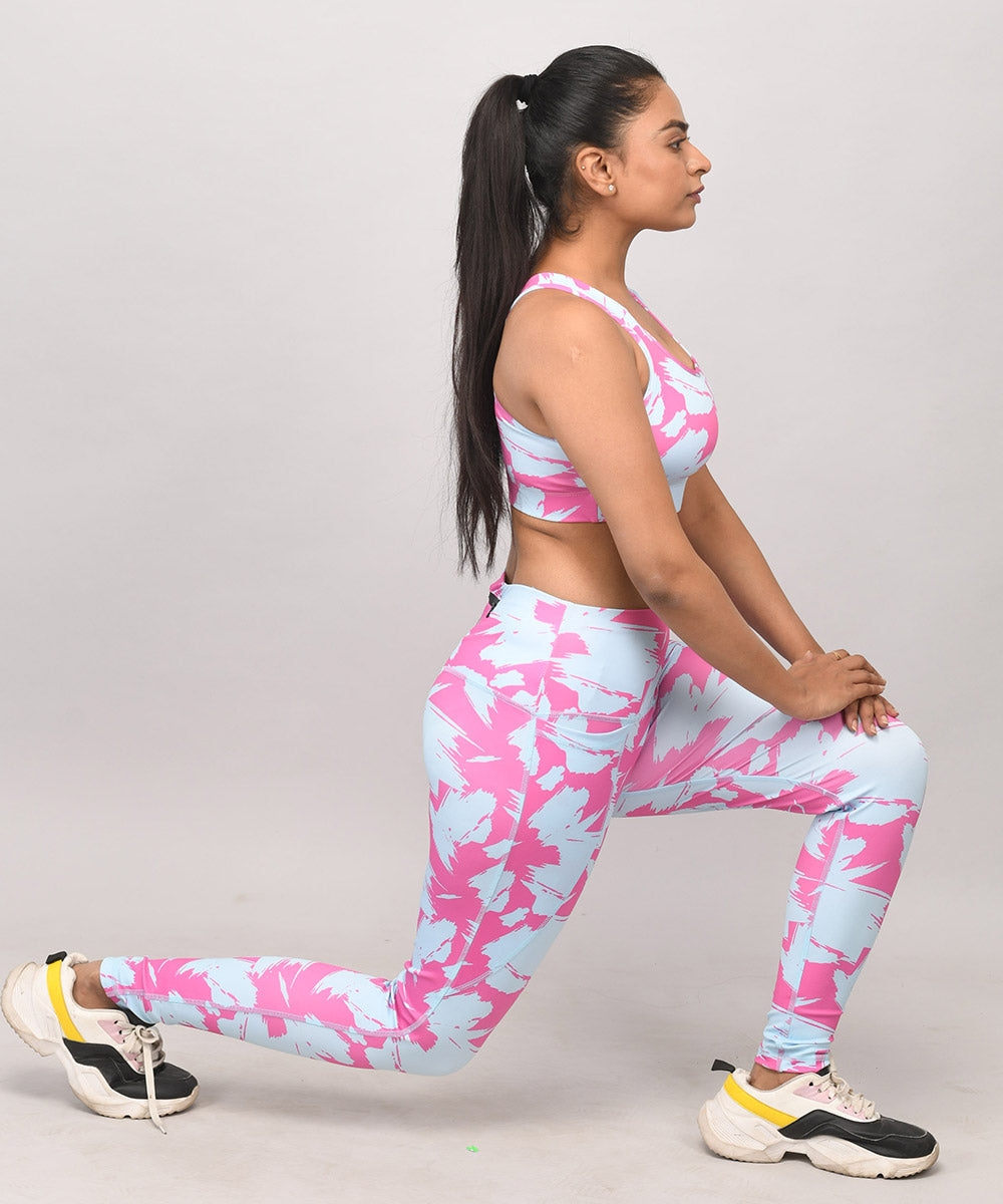 Buy Printed Gym and Yoga sets online at Athlizur. Buy Yoga suits for comfortable workouts in beautiful print options