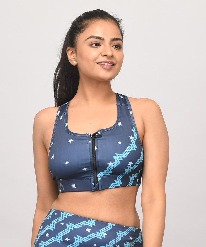 Buy official Wonder Woman Sports bra online in India at Athlizur. Printed Padded sports bra for women. High Impact sports bra with zip open for girls